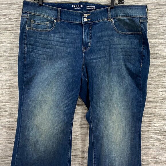 Torrid Womens Low-Rise Flare Vintage Stretch Jeans Size 24 Short Medium Wash Den - Picture 3 of 7
